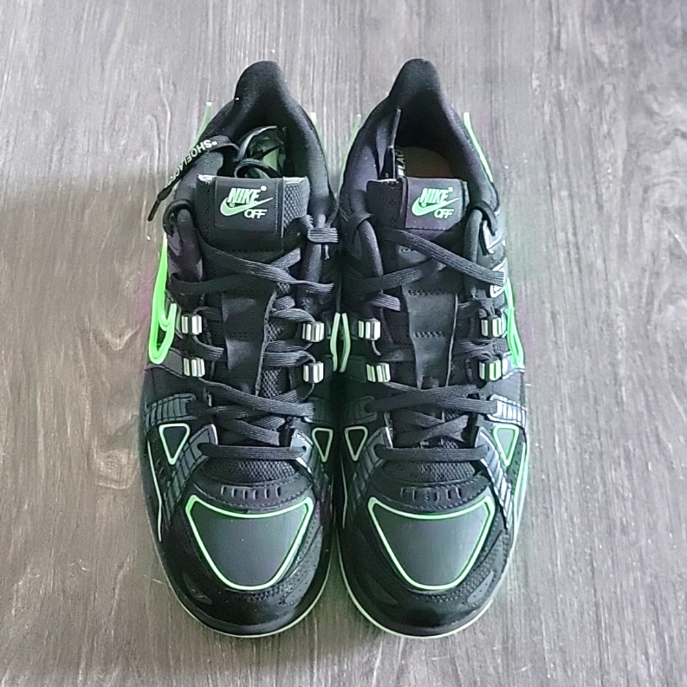 Nike × Off-White Collaboration Green Stripe Rubber Dunks.